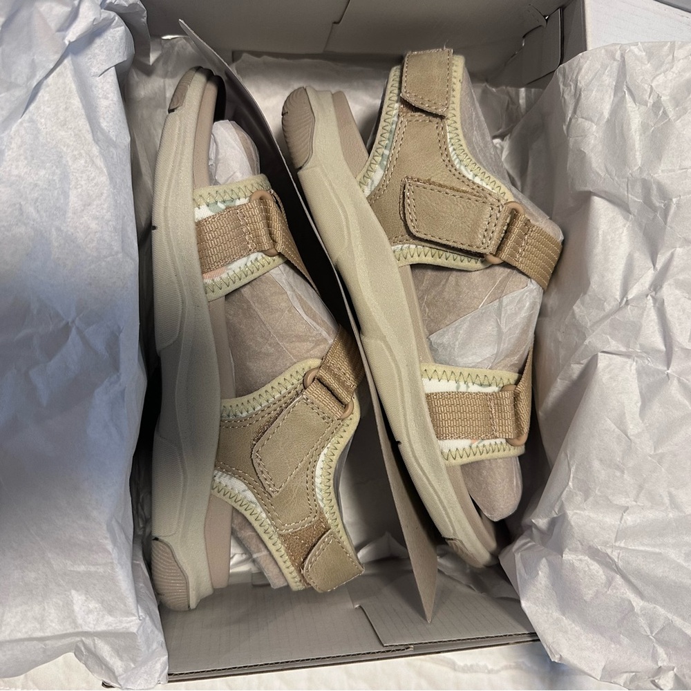 Earth Origins Wheat Sandals